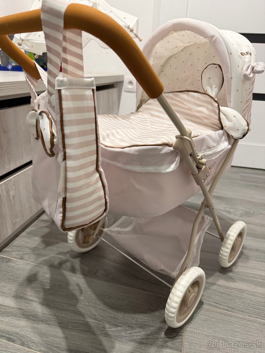 Kočík pre bábiky so slnečníkom