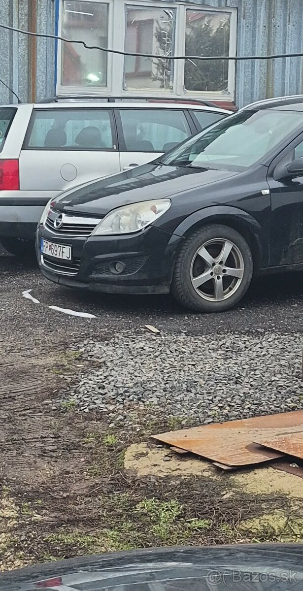 Opel astra h