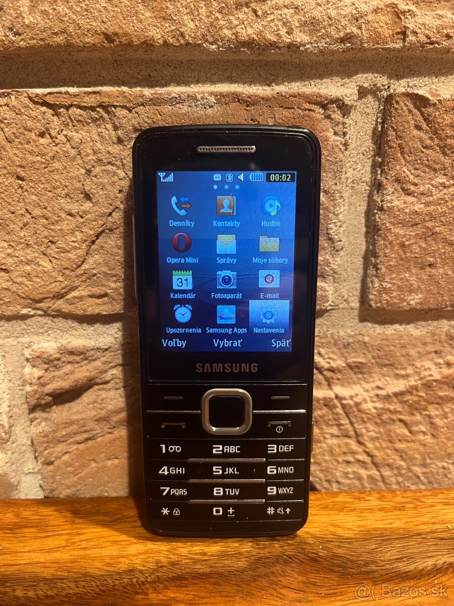 Samsung GT-S5610 tlačítkový mobil, nová baterka, krásny stav