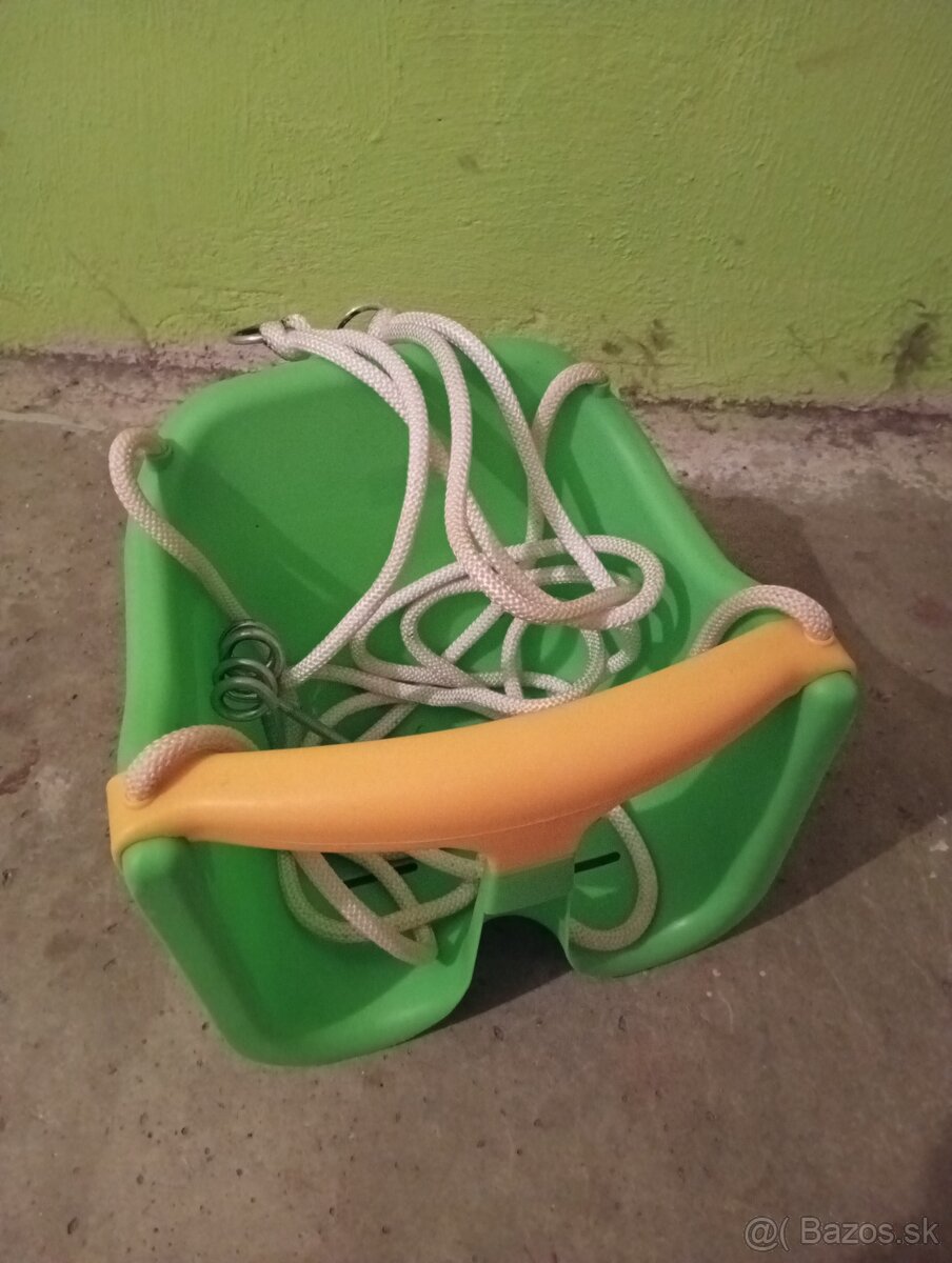 Predám závesnú húpačku