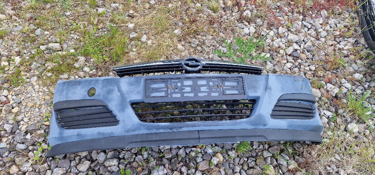 Predný naraznik opel astra h