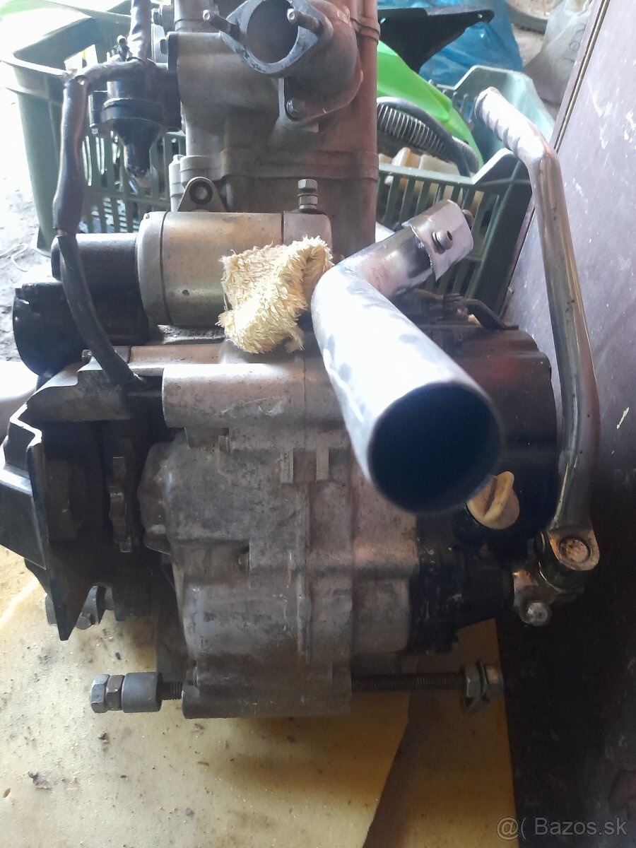 Dyrt byke 250 motor