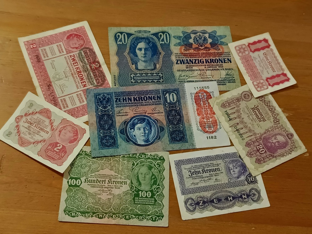 Staré bankovky Rakousko-Uherska (1 sada)