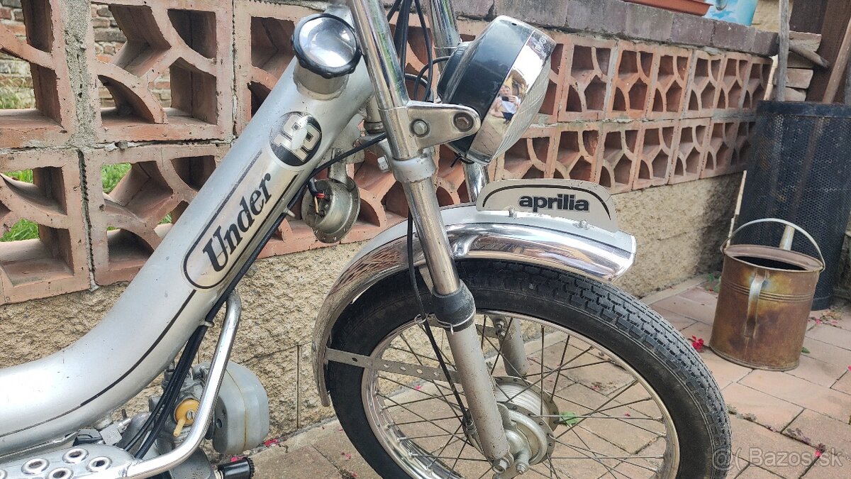 Moped Aprilia