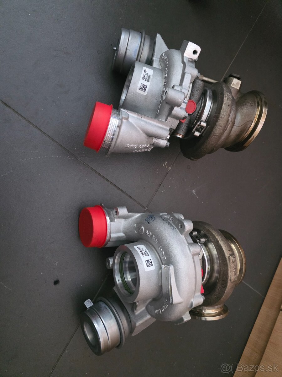 TURBODUCHADLA BMW X6M S63B44B - TURBO BMW X6M