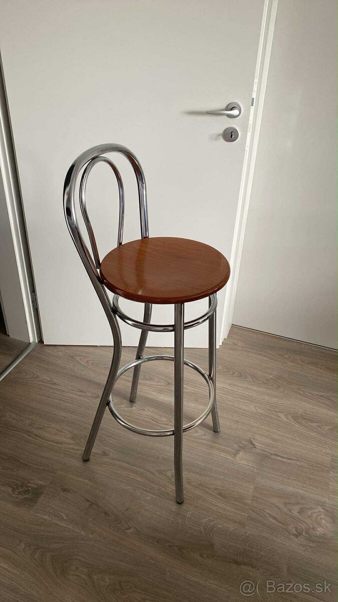 Barové stoličky