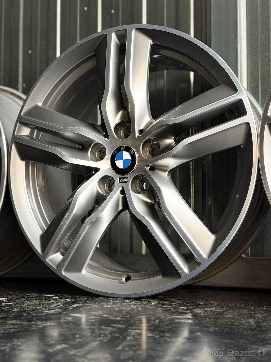 #3 Elektróny originál BMW r18