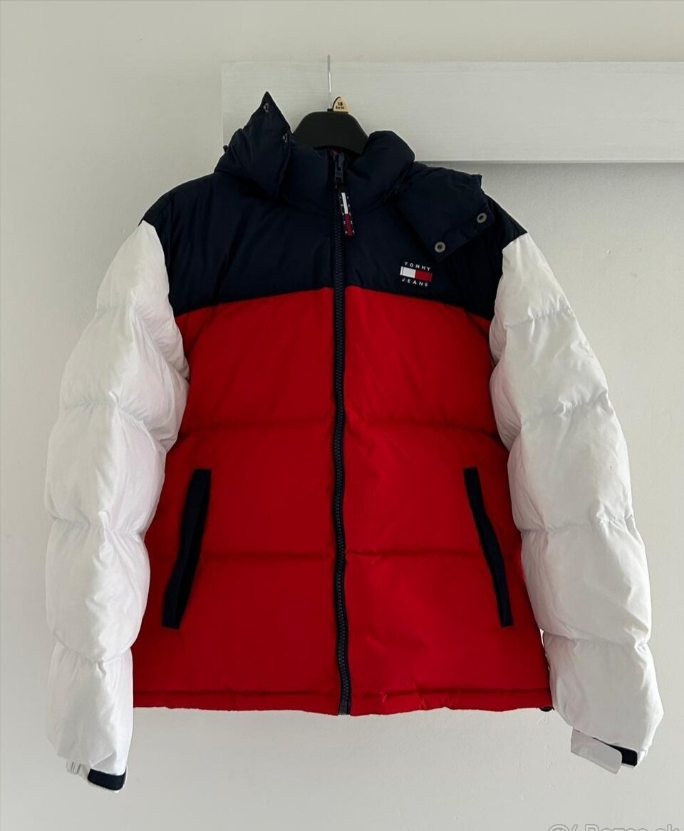 Zimná bunda Tommy Hilfiger veľkosť L