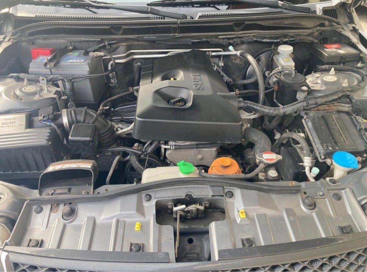 Suzuki grand vitara2