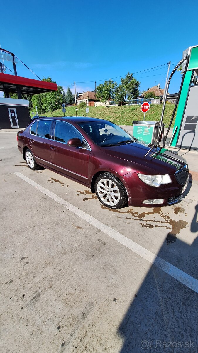 Škoda Superb 2