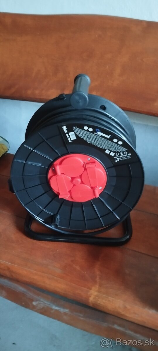 Predám predlžovací kábel 25m