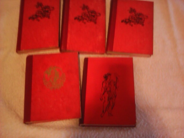 RETRO 80 ROCNE KNIHY