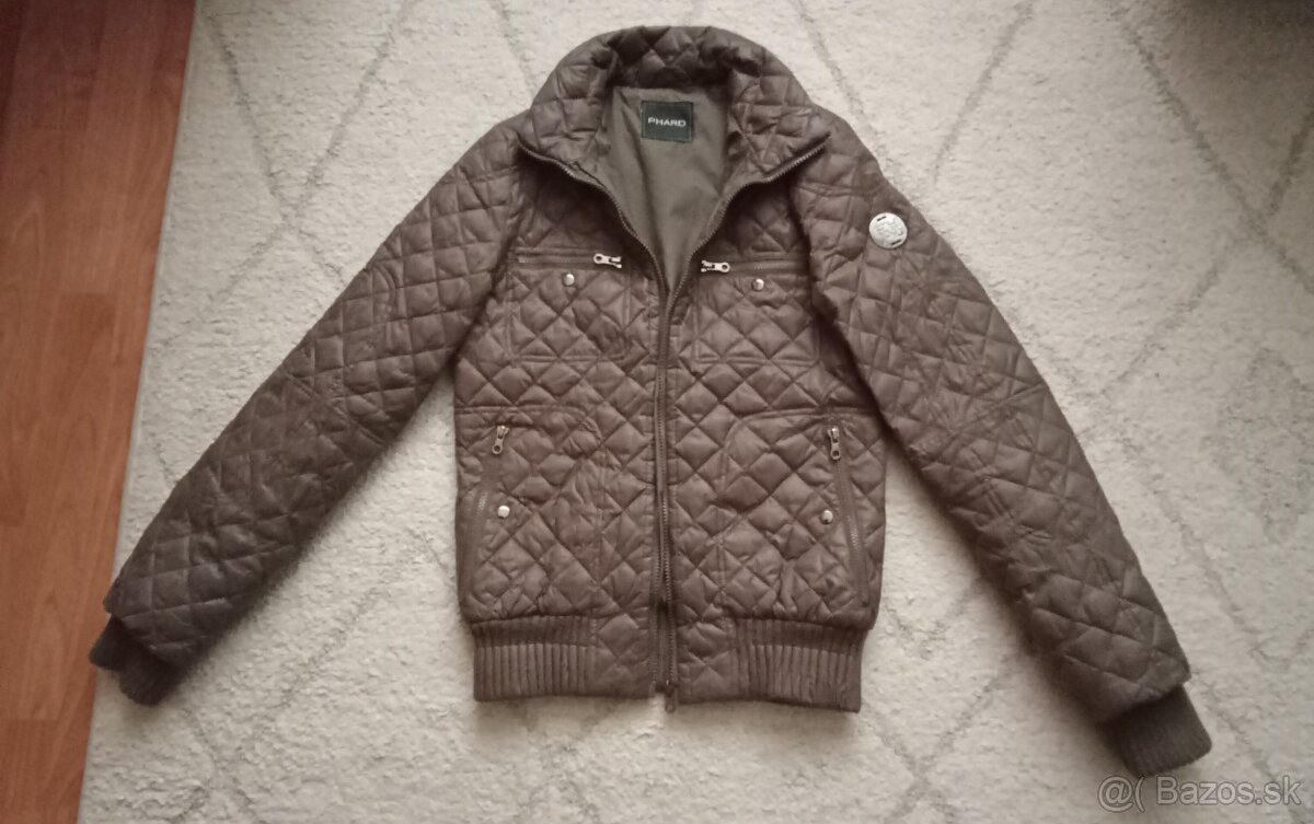 Krátka zimná bunda