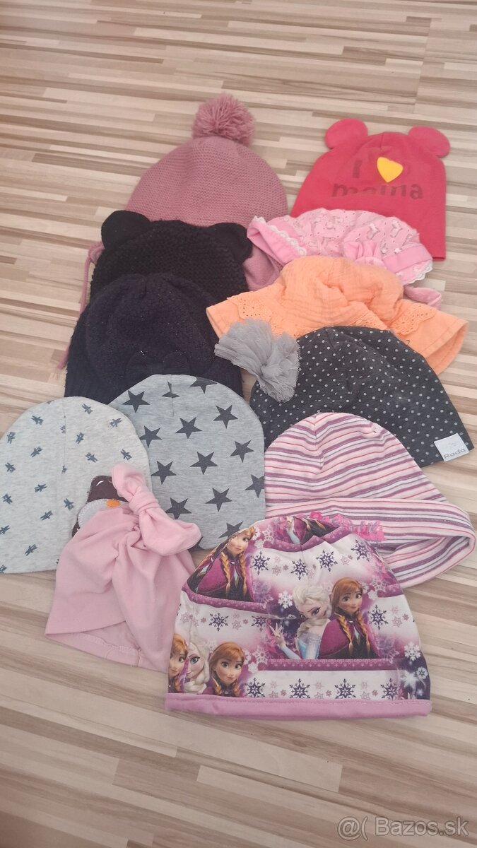 Dievčenské oblečenie