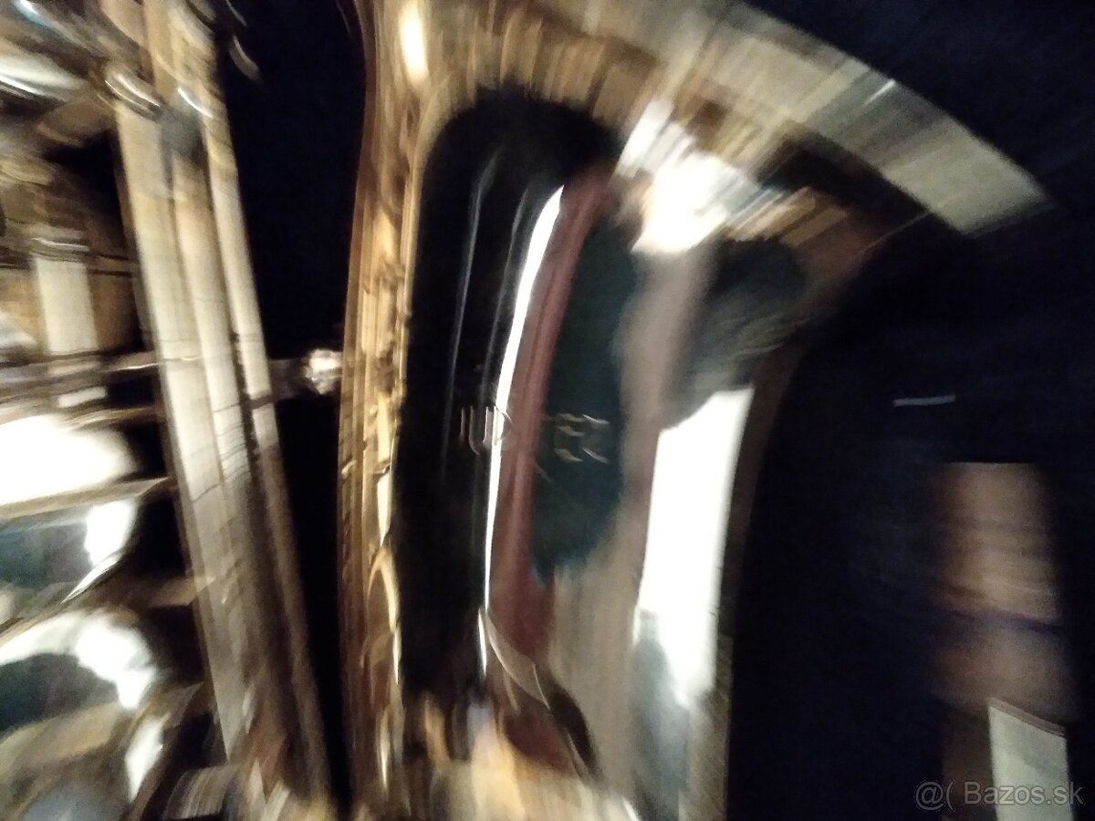 Predam alt saxafon jupiter jas 567 565