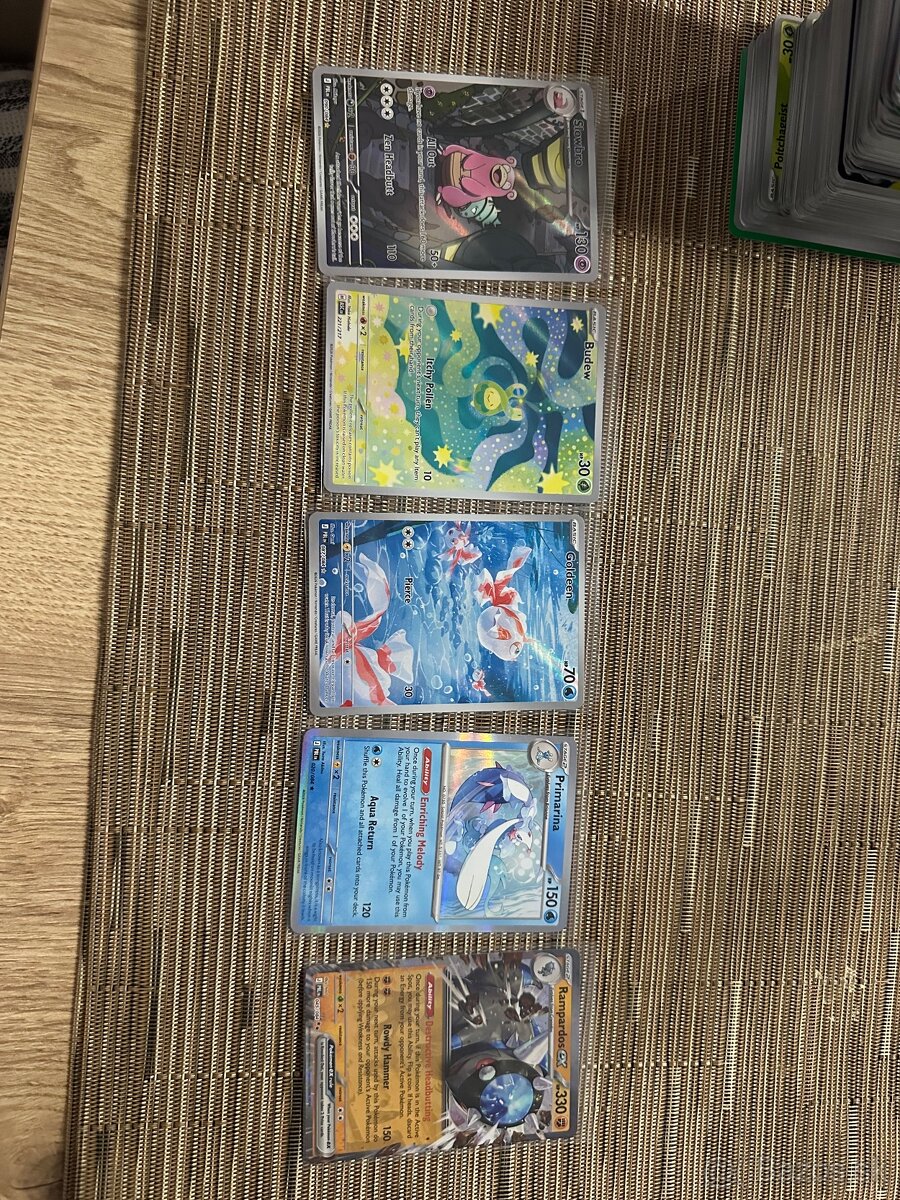 Pokemon karty