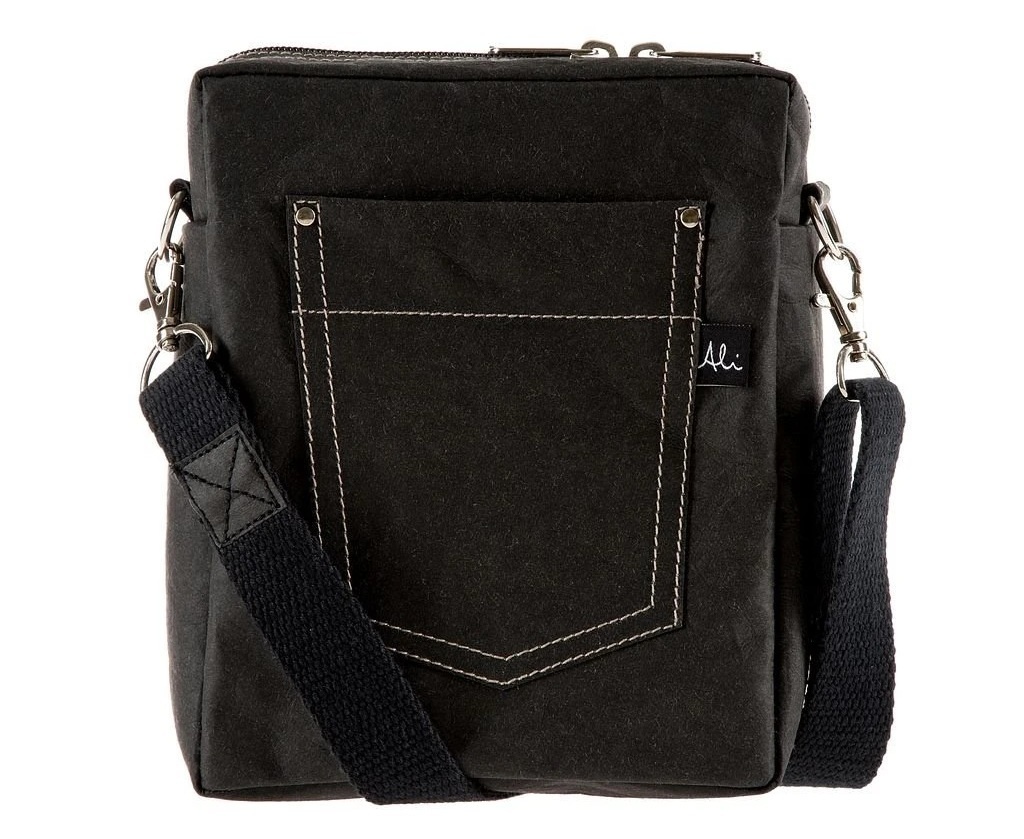 Pánska crossbody taška OSKAR čierna – z prateľného papiera