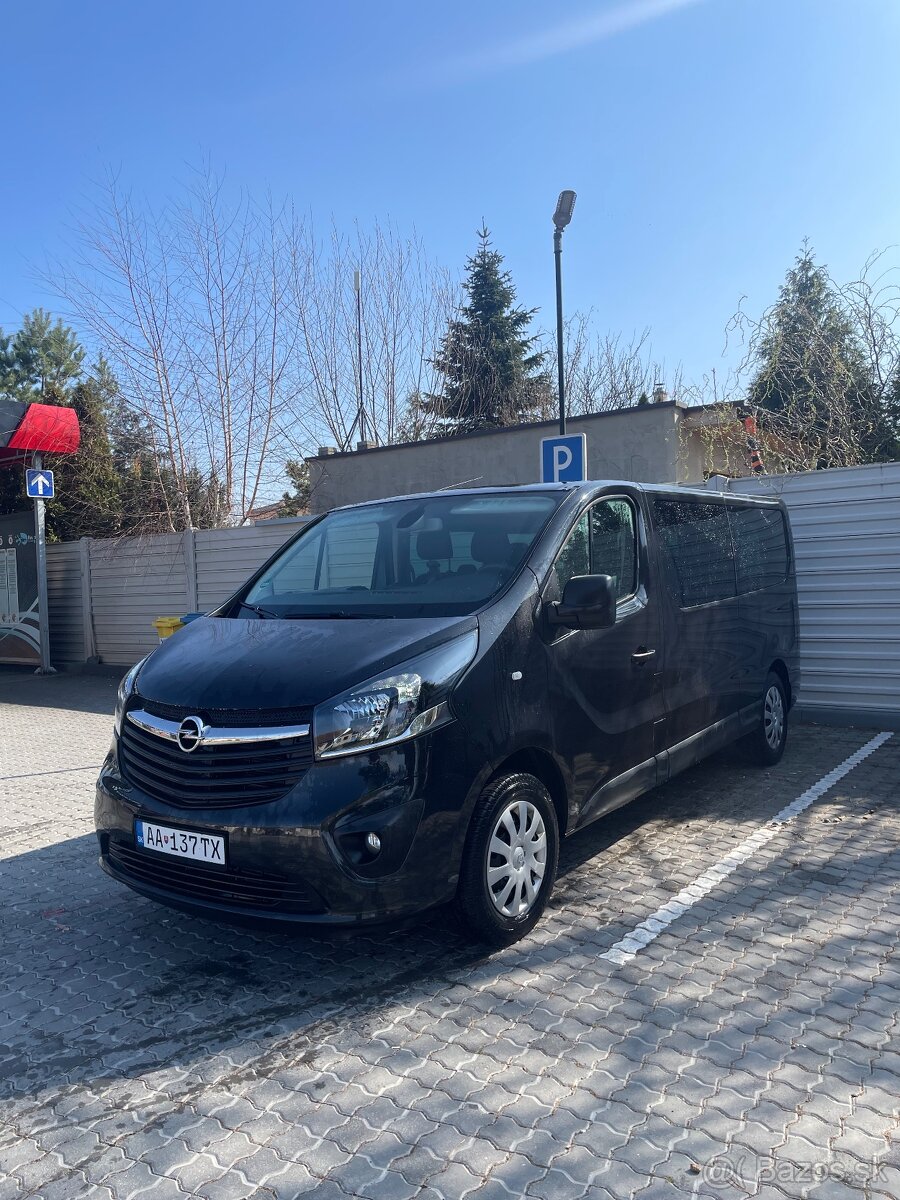 Prenájom 9 miestnej dodávky Opel Vivaro BiTurbo Long verzia