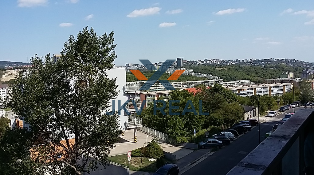 3-izbový byt v tichej lokalite
