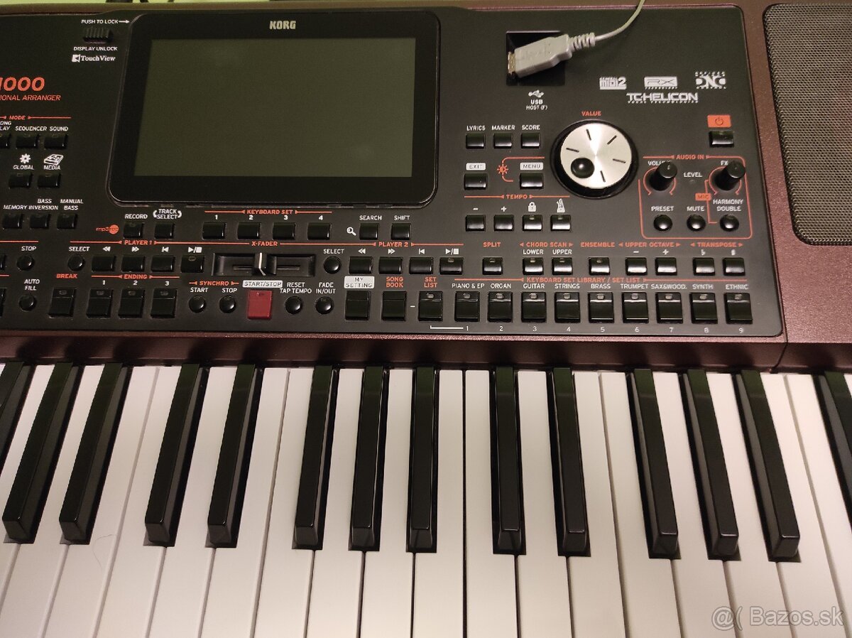 Korg PA 1000