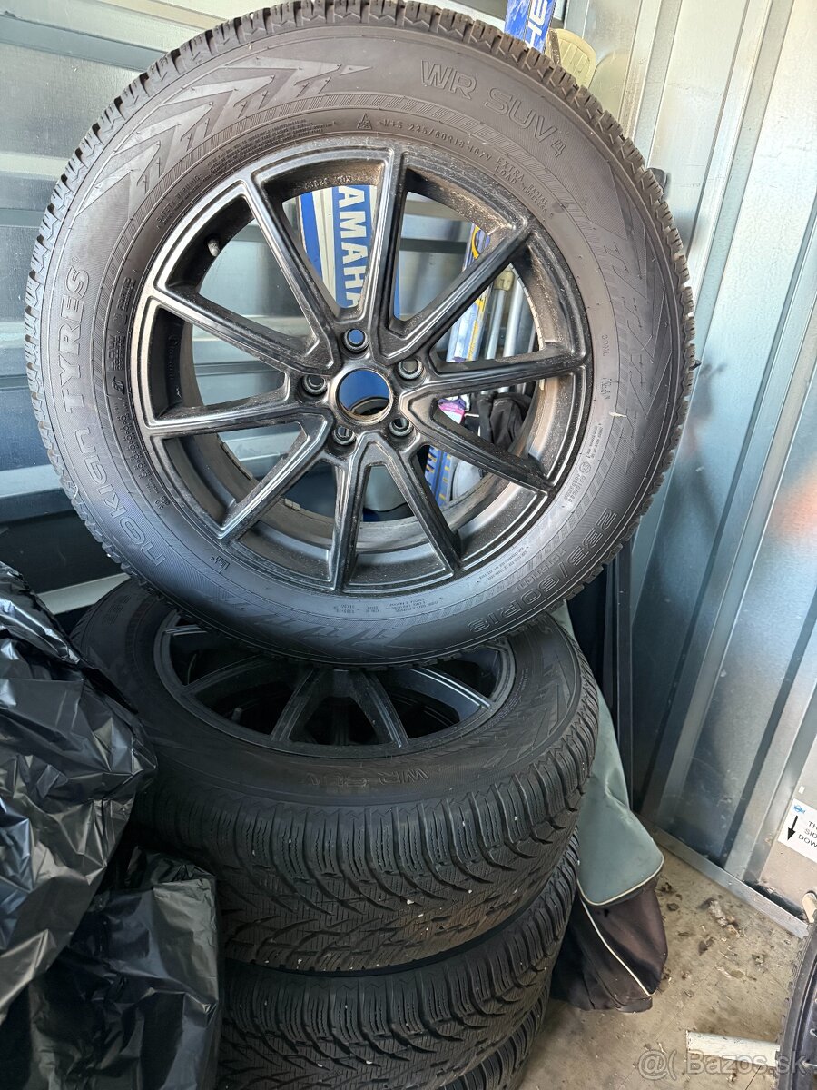 Kia Sorento,Santa Fe 235/60/R18 Zimne