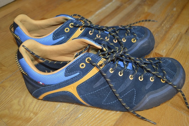 predam skoro nove turisticke topanky DACHSTEIN