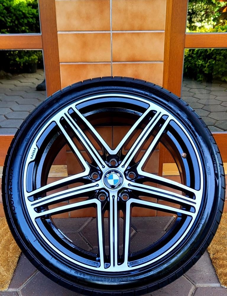 Alu R19 5x120 MAM BMW 5 F10+F11+ letné pneu 245/40R19