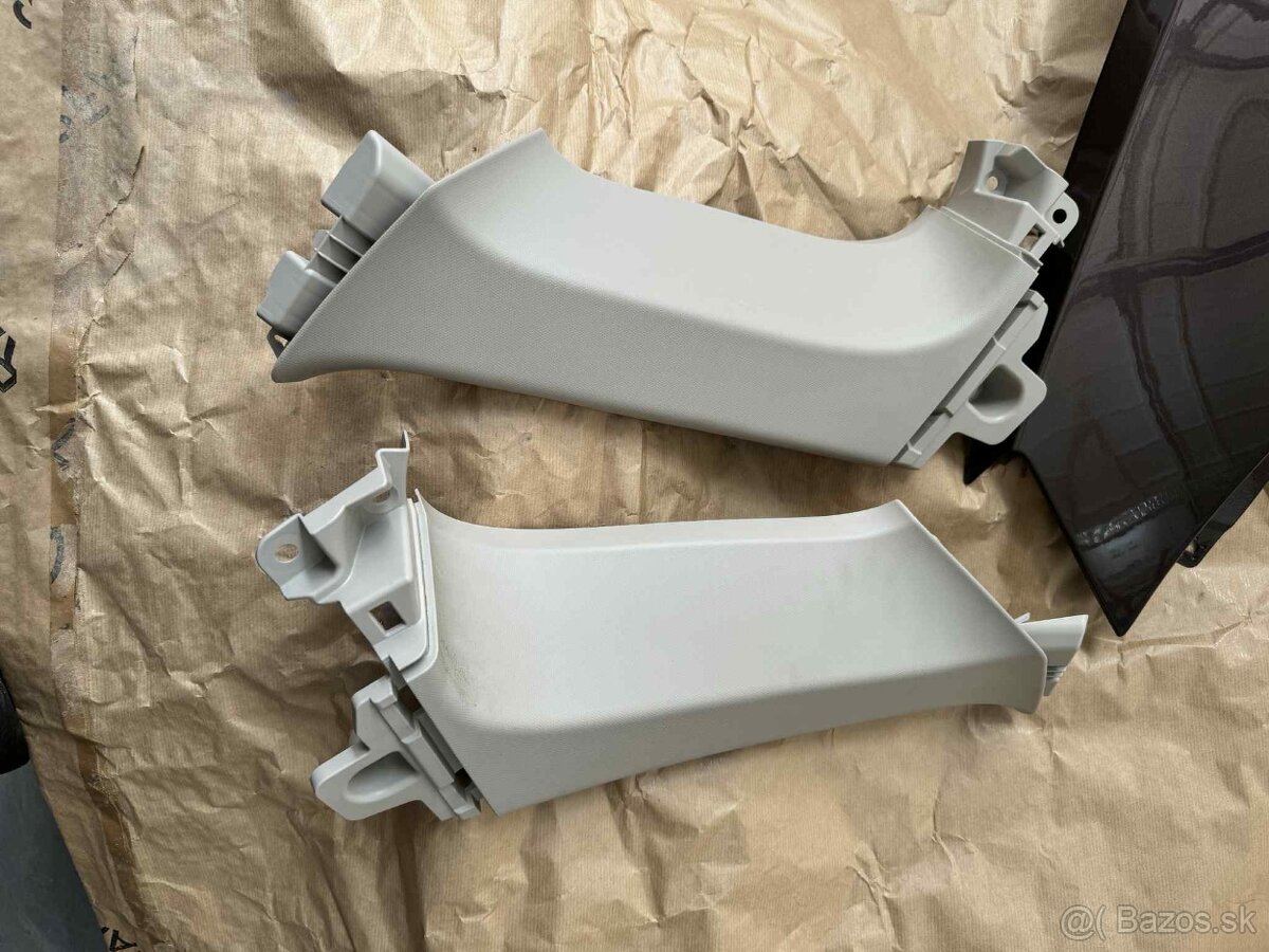 Mazda CX5 II plasty interiéru