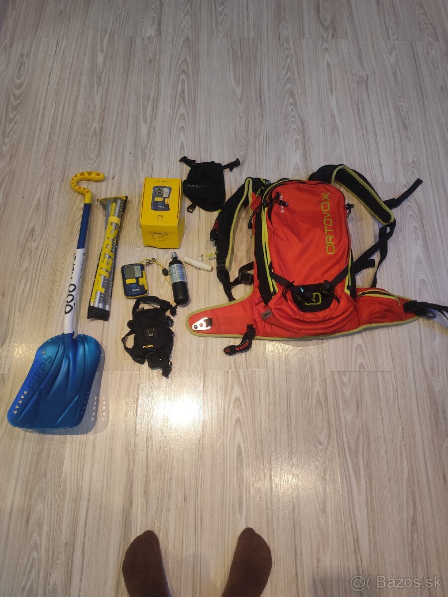Lavínový batoh +pieps set