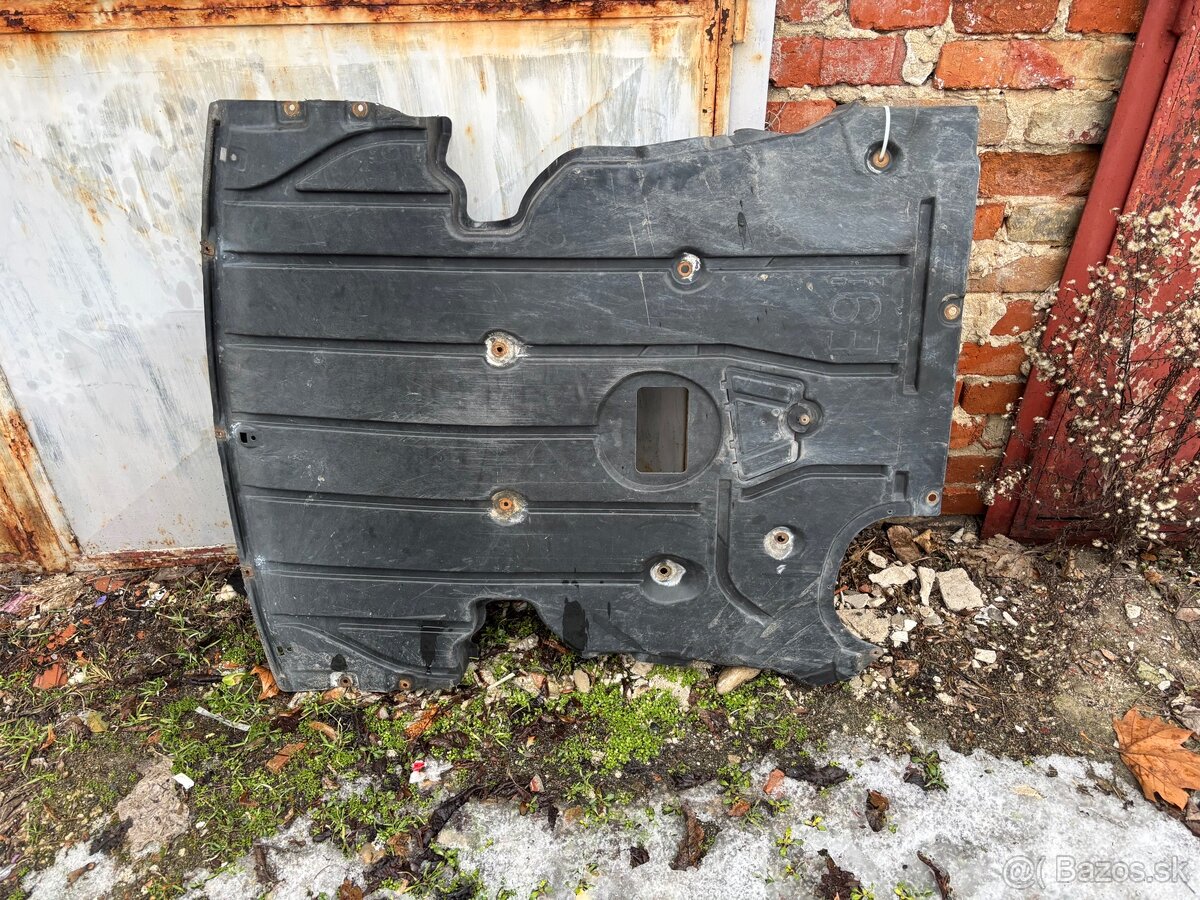 Spodný kryt motora BMW e91