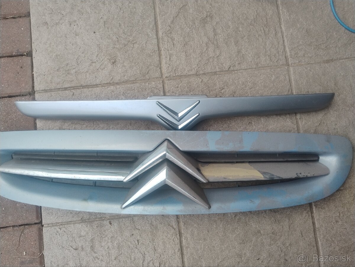 Citroen xara predná maska