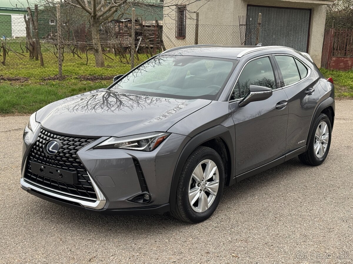 Lexus UX 250h odpočet DPH