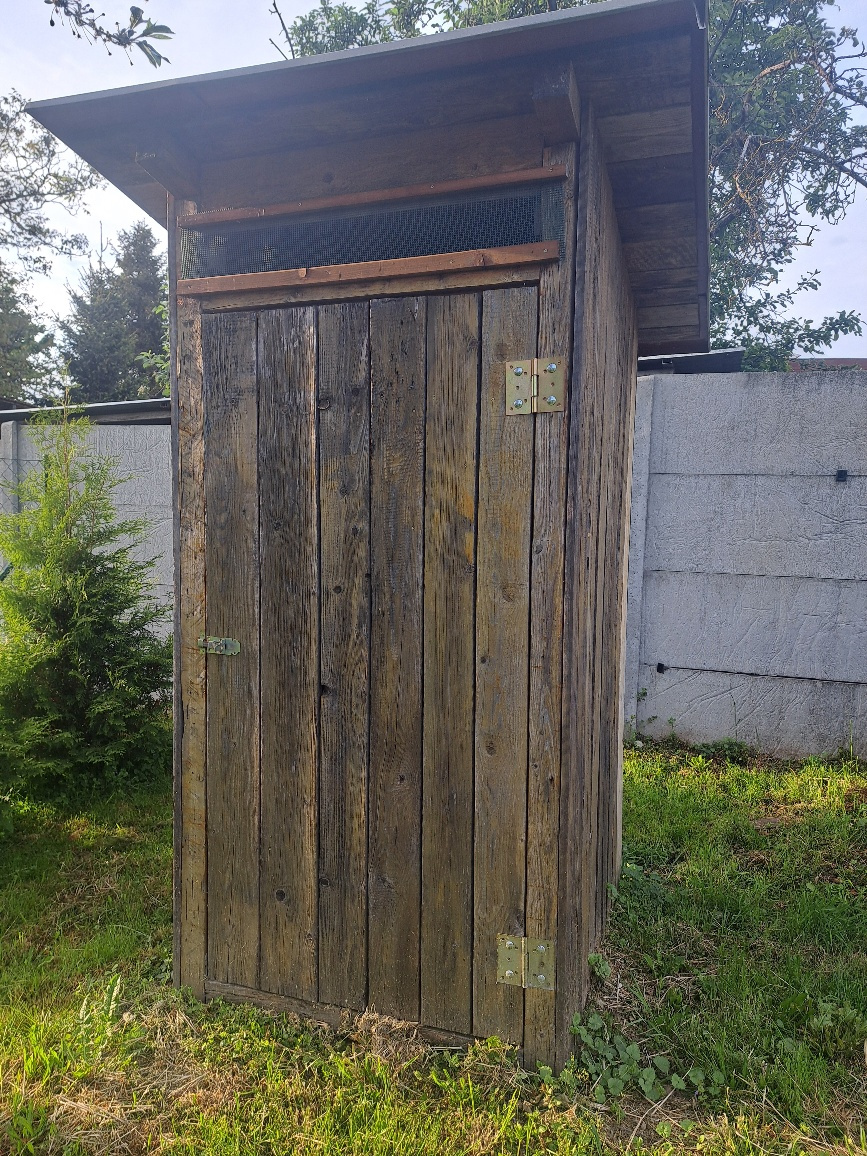 Latrina - suche wc