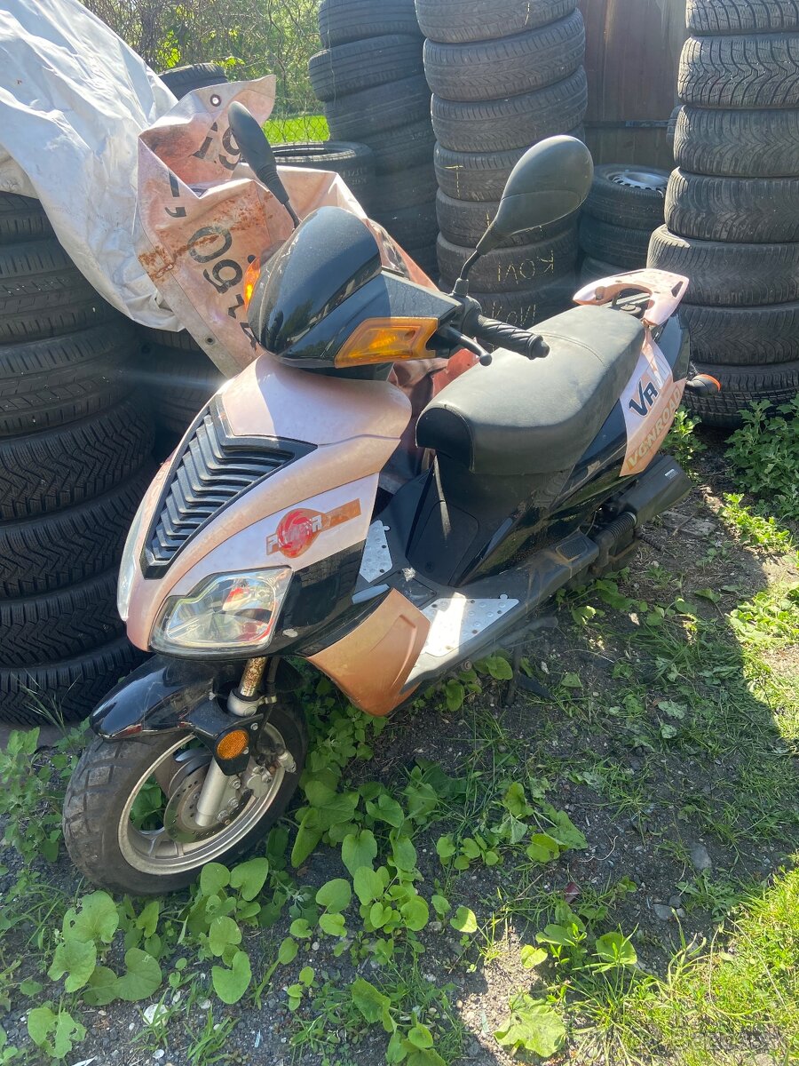skuter 50ccm vonroad