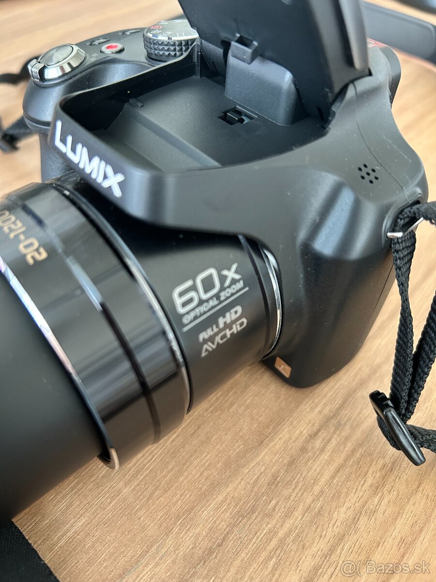 PANASONIC Lumix DMC-FZ72