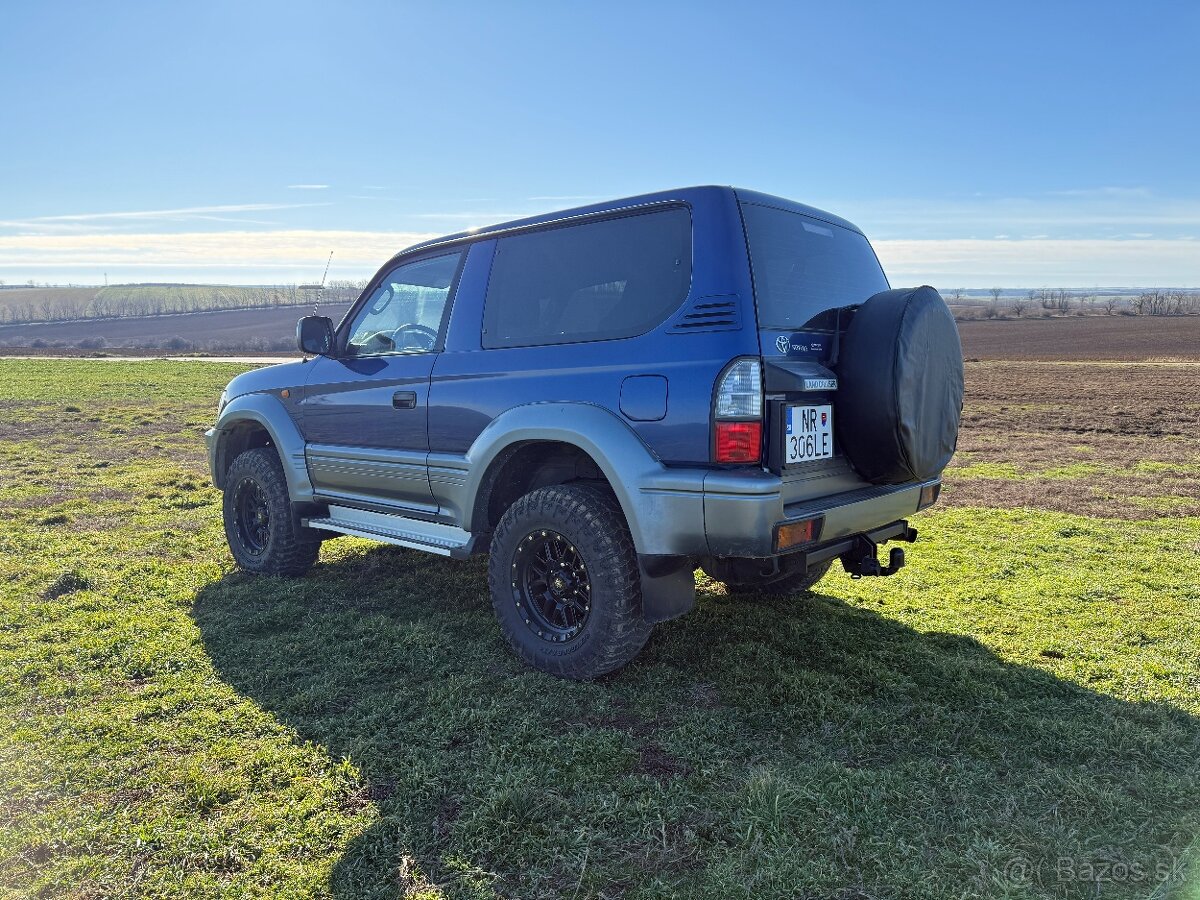 Toyota Land Cruiser 90