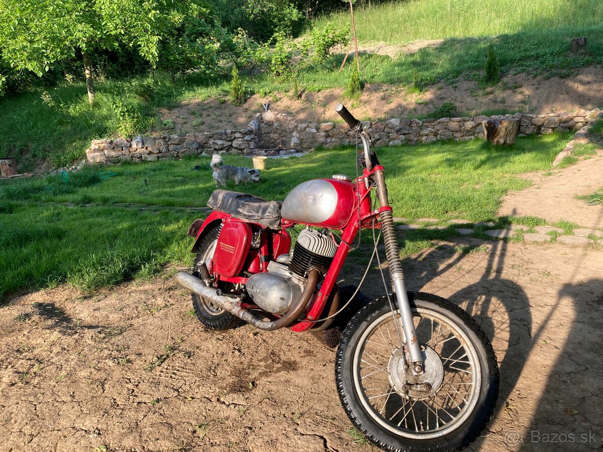 Jawa 250 559 panelka