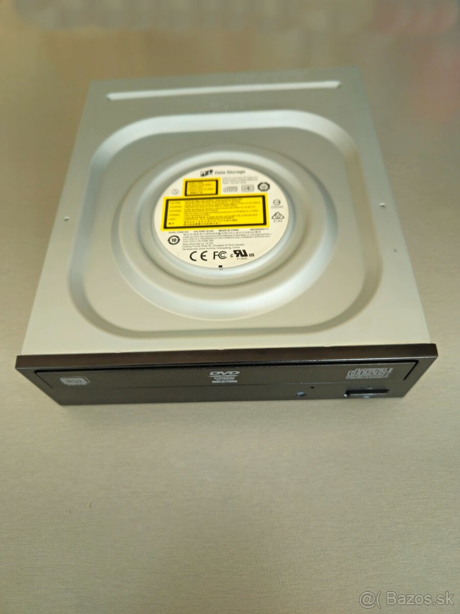 Predám DVD-RW Hitachi