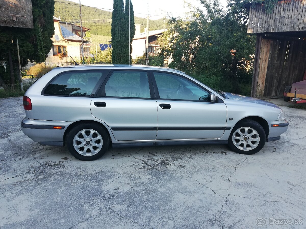 Volvo V40 1.9dti diely