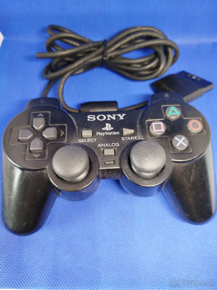 Playstation 2 ovladac