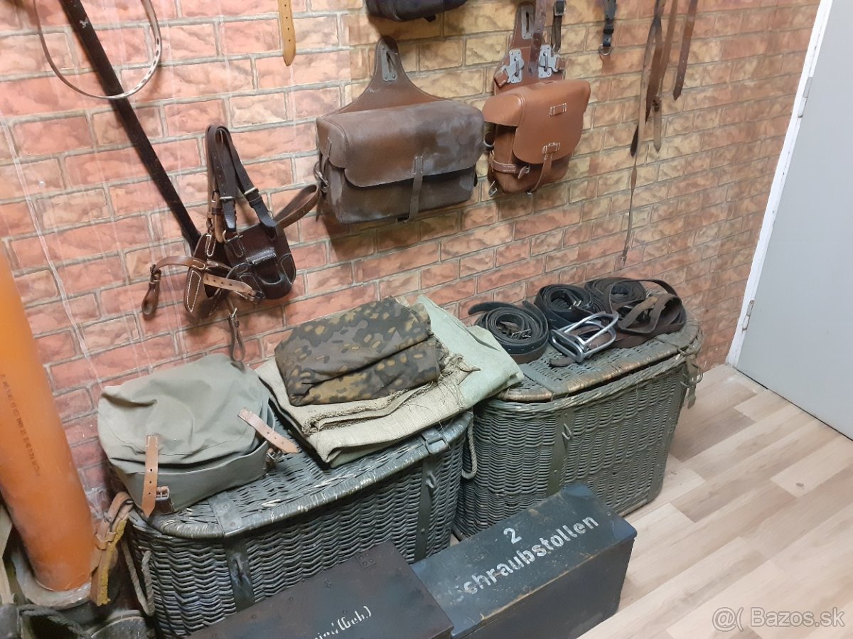 Vojenské sedlo postroje Vojenska bedna kovacske náradie