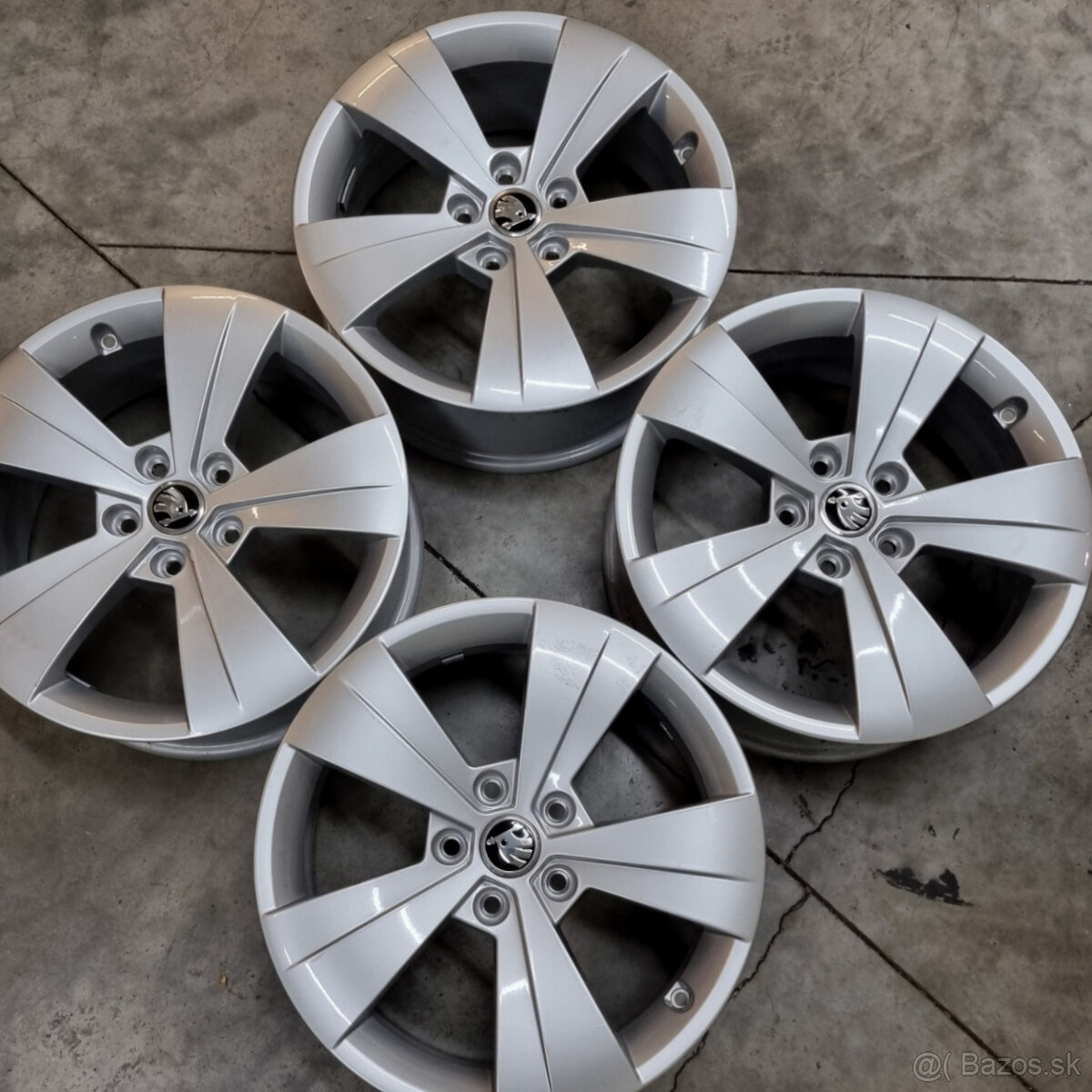 Hliníkové Škoda disky 5x112 R17 6,5J ET41