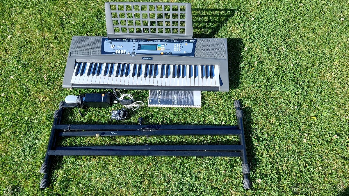 Klávesy Yamaha EZ-200 sada