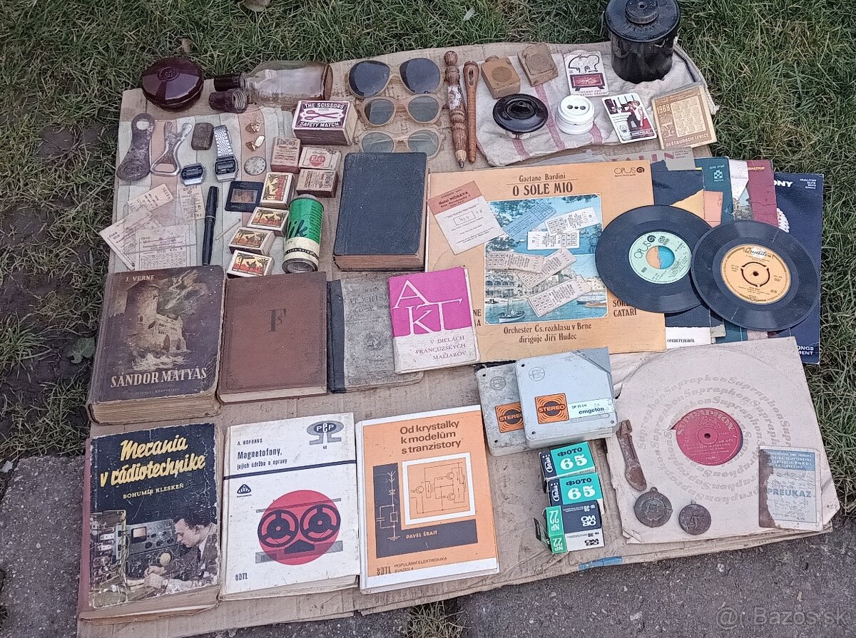 Drobnosti zo starého domu