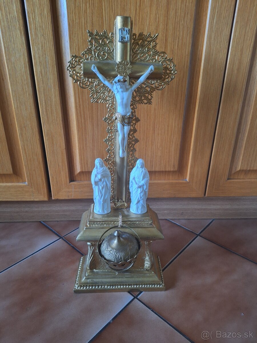 Starý domáci oltár