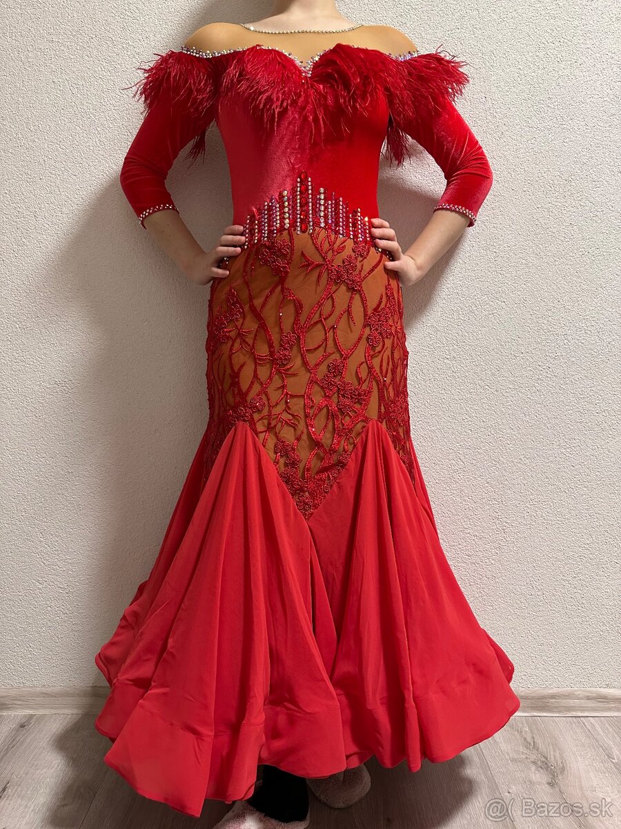 Luxusné tanečné šaty na štandard