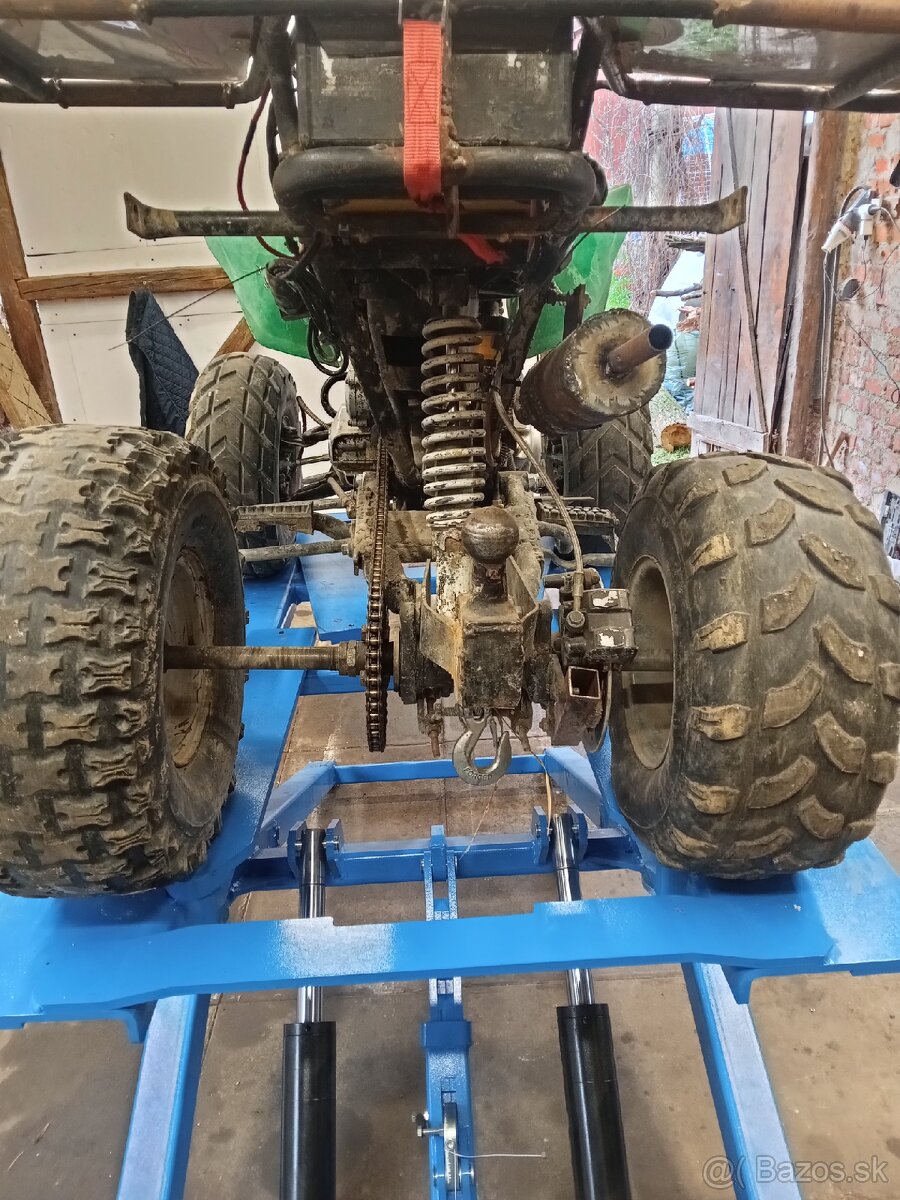 Zadná oska atv