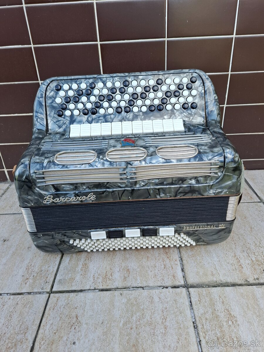 Chromatický gombikový akordeón, harmonika Barcarole