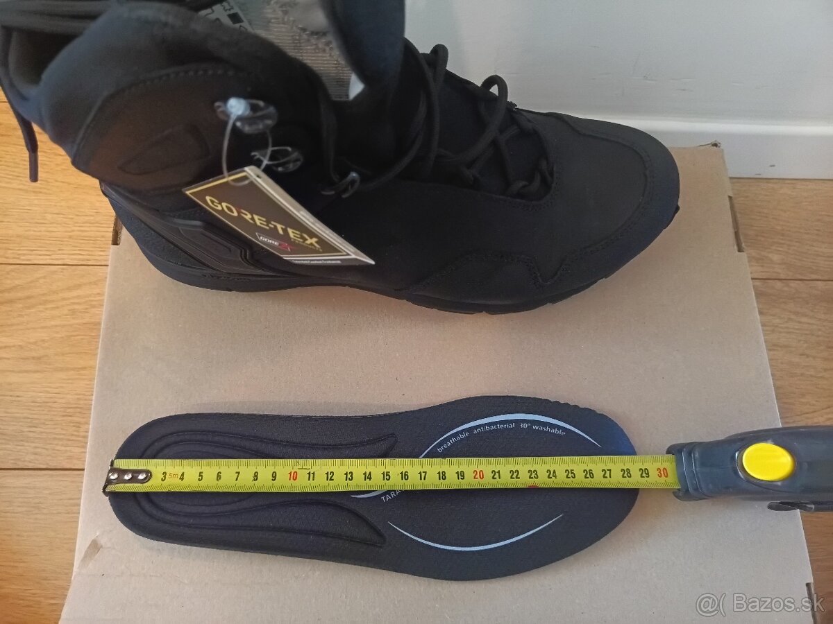 BOSP Taras Mid Black, veľ. 43,5