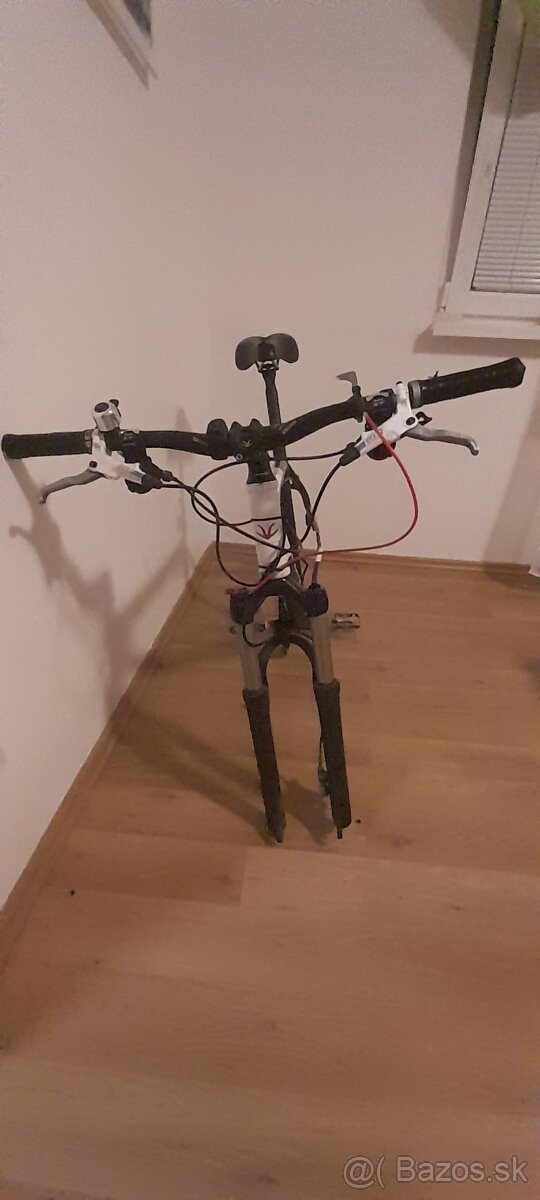 Predám rám na horský bicykel